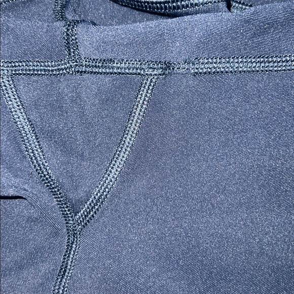 Lululemon Wunder under scalloped trim tight Barry’s Bootcamp branded lululemon - Picture 11 of 13